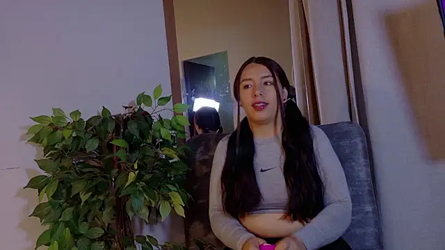 Snapshot of Mia_C chatting on February 27, 2026, 8:03 am Mia C online show from February 27, 2026, 8:03 am