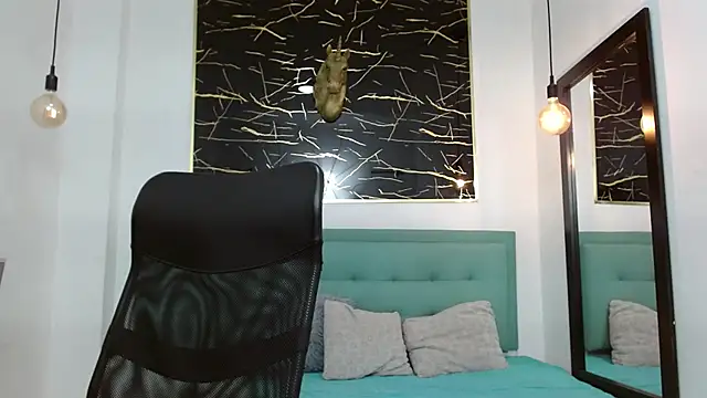 Snapshot of MarcusLux_ chatting on January 14, 2026, 1:28 pm MarcusLux online show from January 14, 2026, 1:28 pm