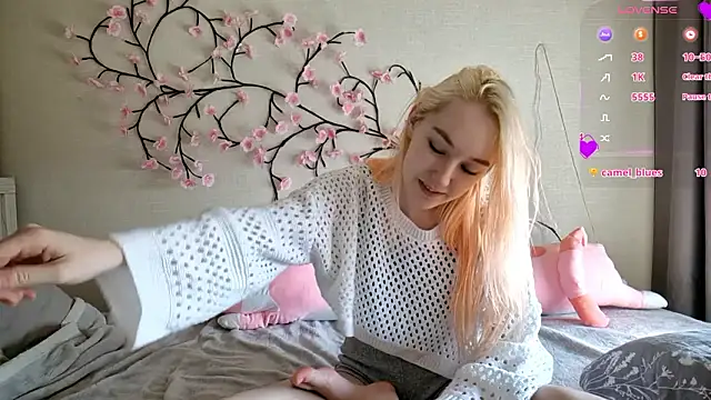 MisaMew online show from March 14, 2026, 10:53 am