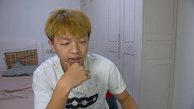 Chocolates-001 online show from March 15, 2026, 11:38 am