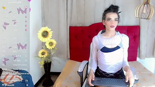 Jessica Ortega online show from February 12, 2026, 7:42 pm