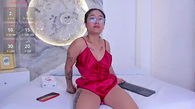 Snapshot of AnaiaClarck chatting on February 16, 2026, 12:34 pm AnaiaClarck online show from February 16, 2026, 12:34 pm