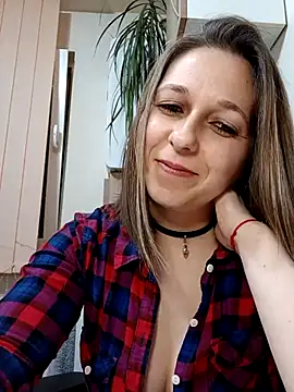 AdaJoy online show from February 9, 2026, 11:31 pm