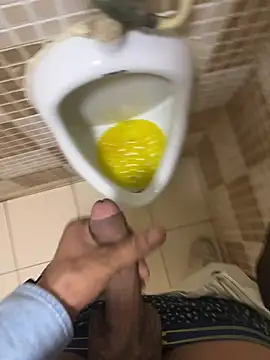 mumbaiboyformeet online show from February 20, 2026, 8:16 am