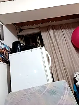 cami  sexy online show from April 5, 2026, 5:04 am