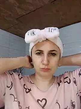 Koshova1836 online show from April 13, 2026, 8:14 pm