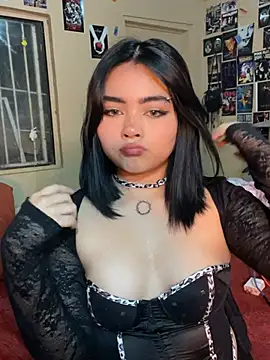 pinkybombon online show from January 19, 2026, 2:37 am