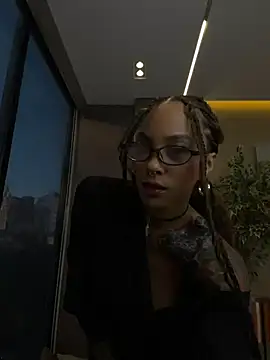 LizStorm  online show from July 27, 2026, 11:39 am