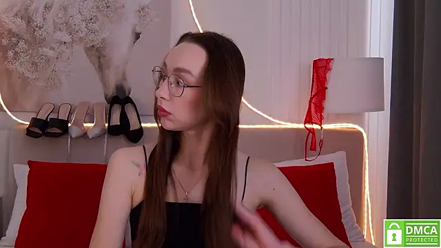 Emily Simon online show from March 9, 2026, 5:11 am