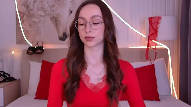 Emily Simon online show from May 27, 2026, 2:36 pm
