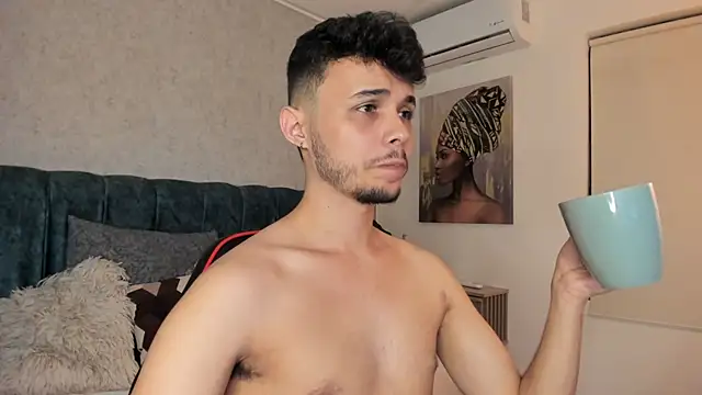 Alhan Twink online show from July 15, 2026, 4:40 am