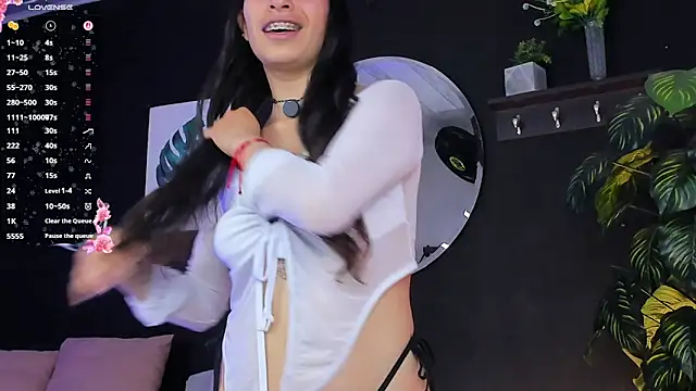 Noaah25  online show from March 4, 2026, 3:23 am