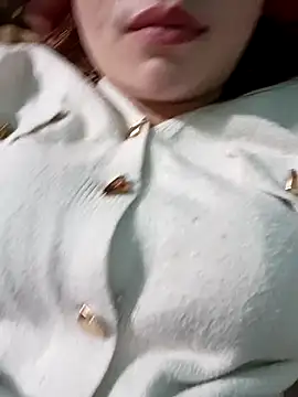 Snapshot of lylinhjim chatting on January 18, 2026, 8:34 pm lylinhjim online show from January 18, 2026, 8:34 pm