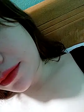 Snapshot of lylinhjim chatting on February 23, 2026, 7:50 am lylinhjim online show from February 23, 2026, 7:50 am