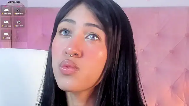 internett sweetheart online show from March 25, 2026, 4:40 am