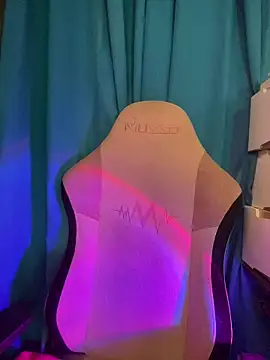 Danaya18 online show from January 16, 2026, 3:21 am