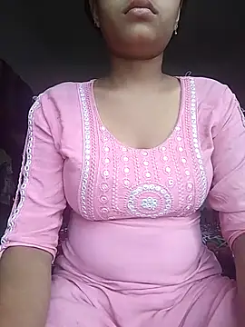 knightqueen12 online show from February 28, 2026, 9:21 am