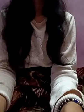 Snapshot of hty_Aru chatting on January 18, 2026, 7:50 pm hty Aru online show from January 18, 2026, 7:50 pm