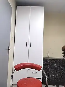 LUNAARXO1 online show from April 7, 2026, 2:12 am