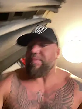 mancguy20 online show from January 14, 2026, 10:36 pm