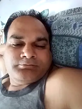 cmanav1979 online show from May 15, 2026, 4:25 pm