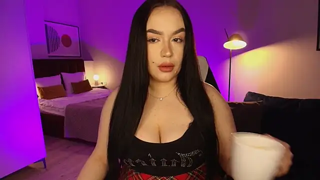 tinafox  online show from February 25, 2026, 8:02 am