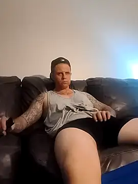 Snapshot of ThickaThuckDick07 chatting on April 21, 2026, 5:58 am ThickaThuckDick07 online show from April 21, 2026, 5:58 am