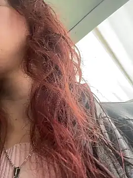 elodie rouge online show from June 1, 2026, 11:56 am