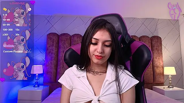 ShadowLune online show from March 28, 2026, 8:08 pm