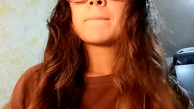 Snapshot of Raven__5 chatting on February 12, 2026, 9:10 pm Raven 5 online show from February 12, 2026, 9:10 pm