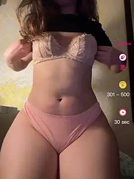 Snapshot of Raven__5 chatting on July 10, 2026, 5:12 am Raven 5 online show from July 10, 2026, 5:12 am
