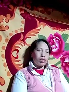 Gummiesu online show from February 10, 2026, 7:29 pm