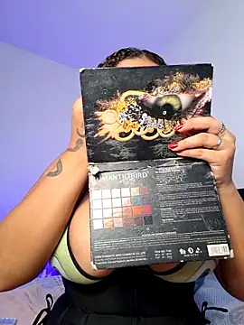 curly girl 31 online show from April 1, 2026, 12:00 am