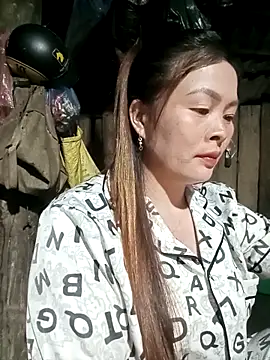 Bling sexy online show from February 17, 2026, 1:18 pm