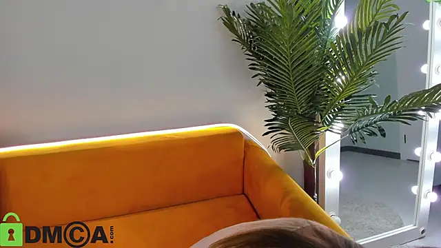 Snapshot of Celine_Coello chatting on February 13, 2026, 3:57 am Celine Coello online show from February 13, 2026, 3:57 am