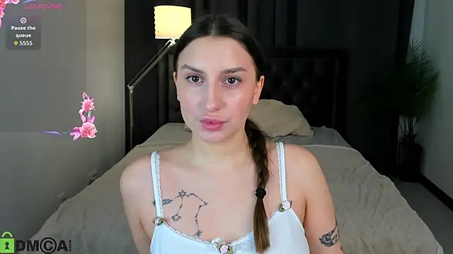 Celine Coello online show from March 3, 2026, 3:56 am