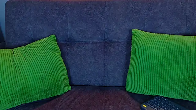 AndrewKenoxx  online show from April 9, 2026, 5:18 pm