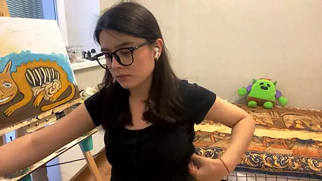 Snapshot of SaintMari chatting on July 7, 2026, 2:21 pm SaintMari online show from July 7, 2026, 2:21 pm