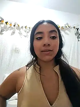 Eva Ferrari online show from April 8, 2026, 4:40 pm