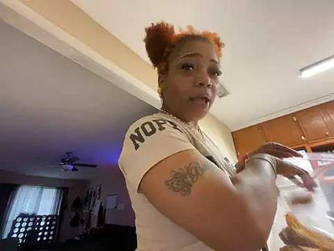 Snapshot of nikdicsucka chatting on February 11, 2026, 12:54 pm nikdicsucka online show from February 11, 2026, 12:54 pm