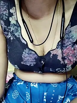 Snapshot of annugirl chatting on February 1, 2026, 7:51 am annugirl online show from February 1, 2026, 7:51 am