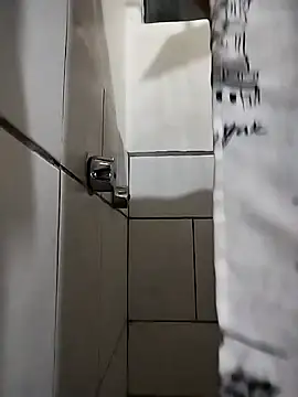 Alexxxandrino online show from February 19, 2026, 4:08 am