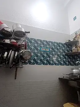 Hot-Tinaa online show from April 11, 2026, 2:38 am