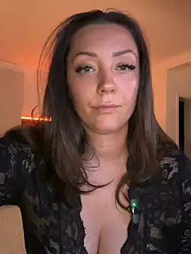 21tweetypie21 online show from May 8, 2026, 6:02 pm
