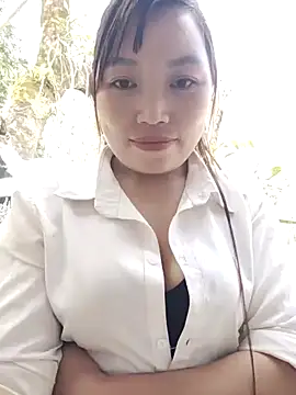 lia-coy online show from April 3, 2026, 3:15 am