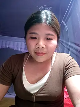 Snapshot of Lioe_koei chatting on April 18, 2026, 2:32 pm Lioe koei online show from April 18, 2026, 2:32 pm