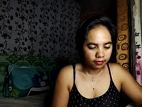 Snapshot of LoveSammantha24xxx chatting on April 26, 2026, 7:44 pm LoveSammantha24xxx online show from April 26, 2026, 7:44 pm