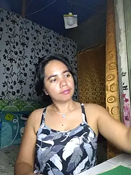 Snapshot of LoveSammantha24xxx chatting on May 18, 2026, 4:07 am LoveSammantha24xxx online show from May 18, 2026, 4:07 am