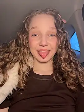 outside rosy online show from March 17, 2026, 4:10 pm