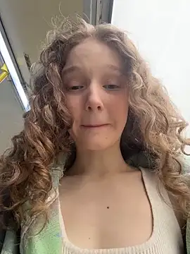 outside rosy online show from March 29, 2026, 3:23 pm